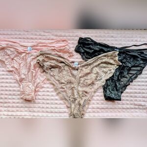 Set Of Lace Panties